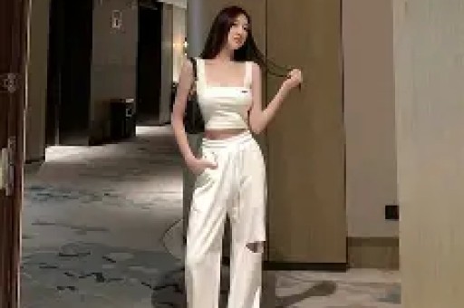 在遇到黄晓明之前杨颖拿的是底层逆袭的剧本